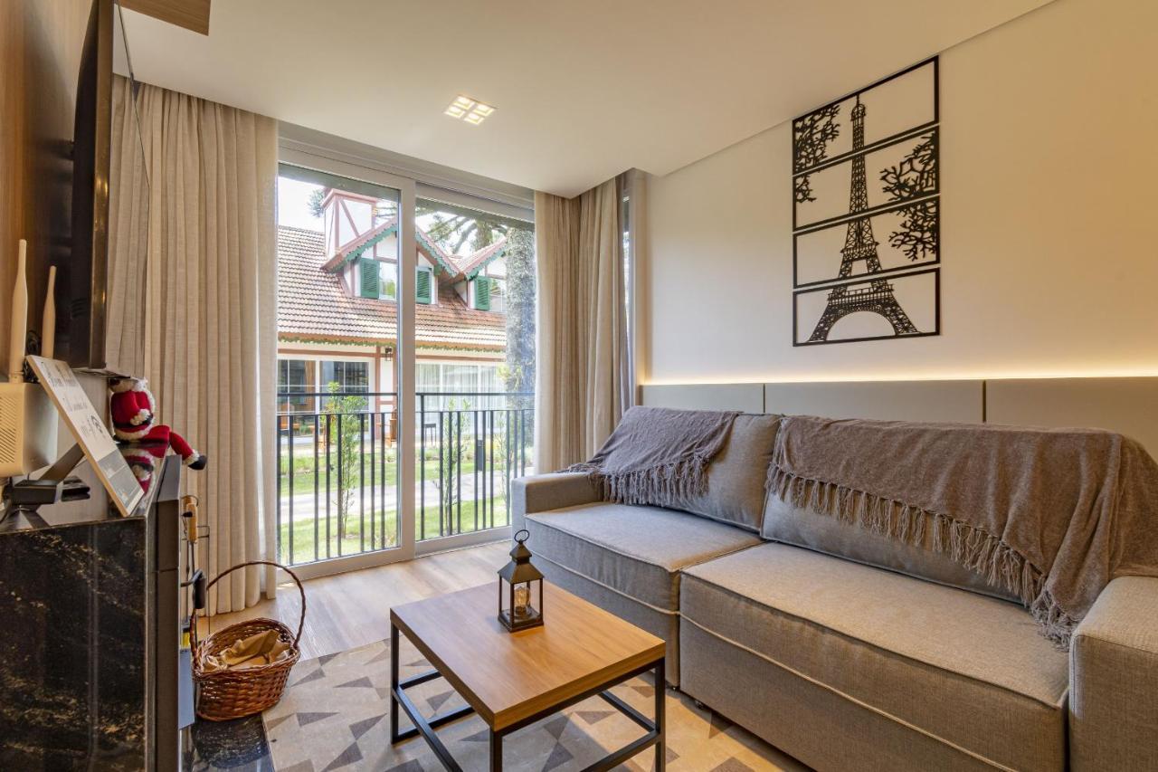 Rosa Apartamento Bav 101 Gramado Bagian luar foto