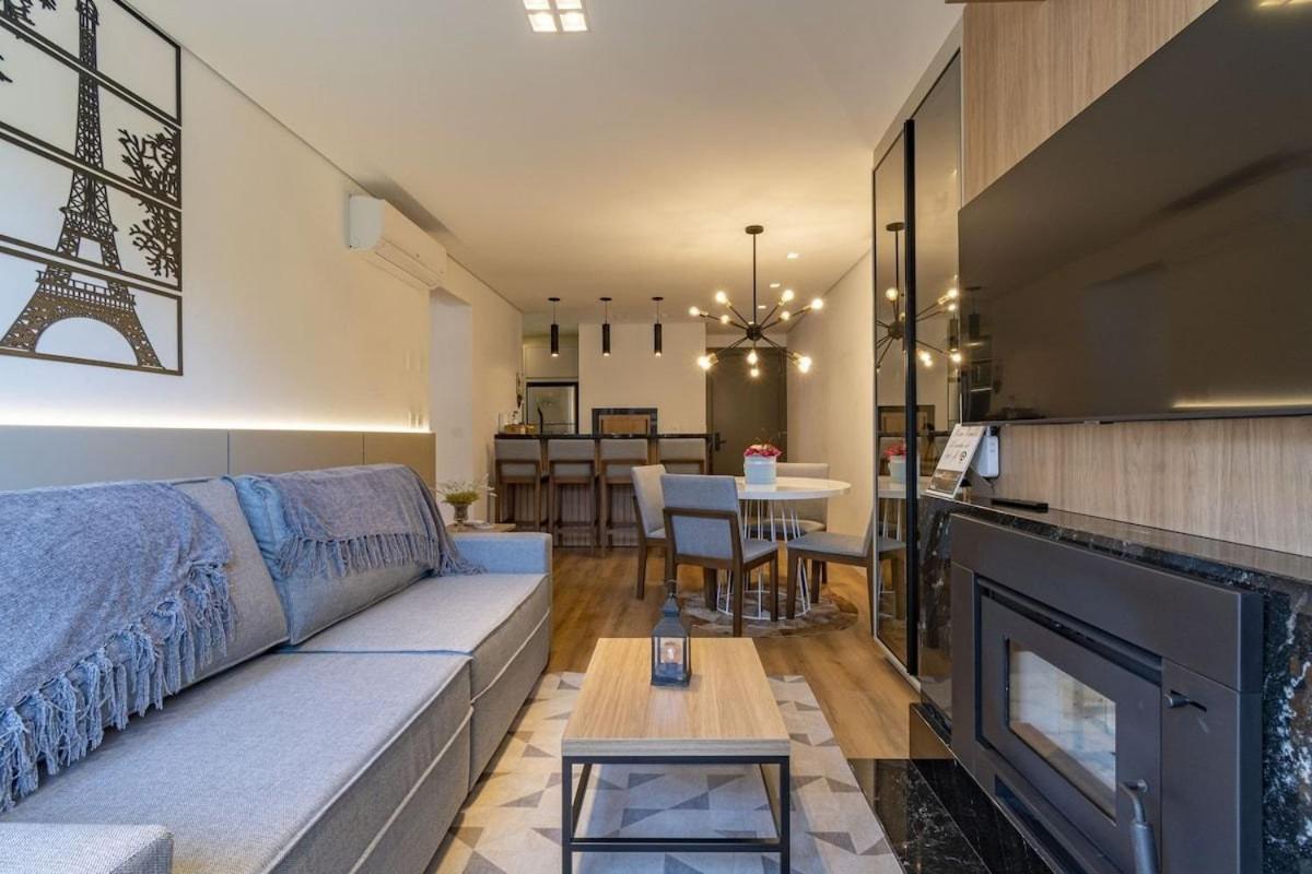 Rosa Apartamento Bav 101 Gramado Bagian luar foto