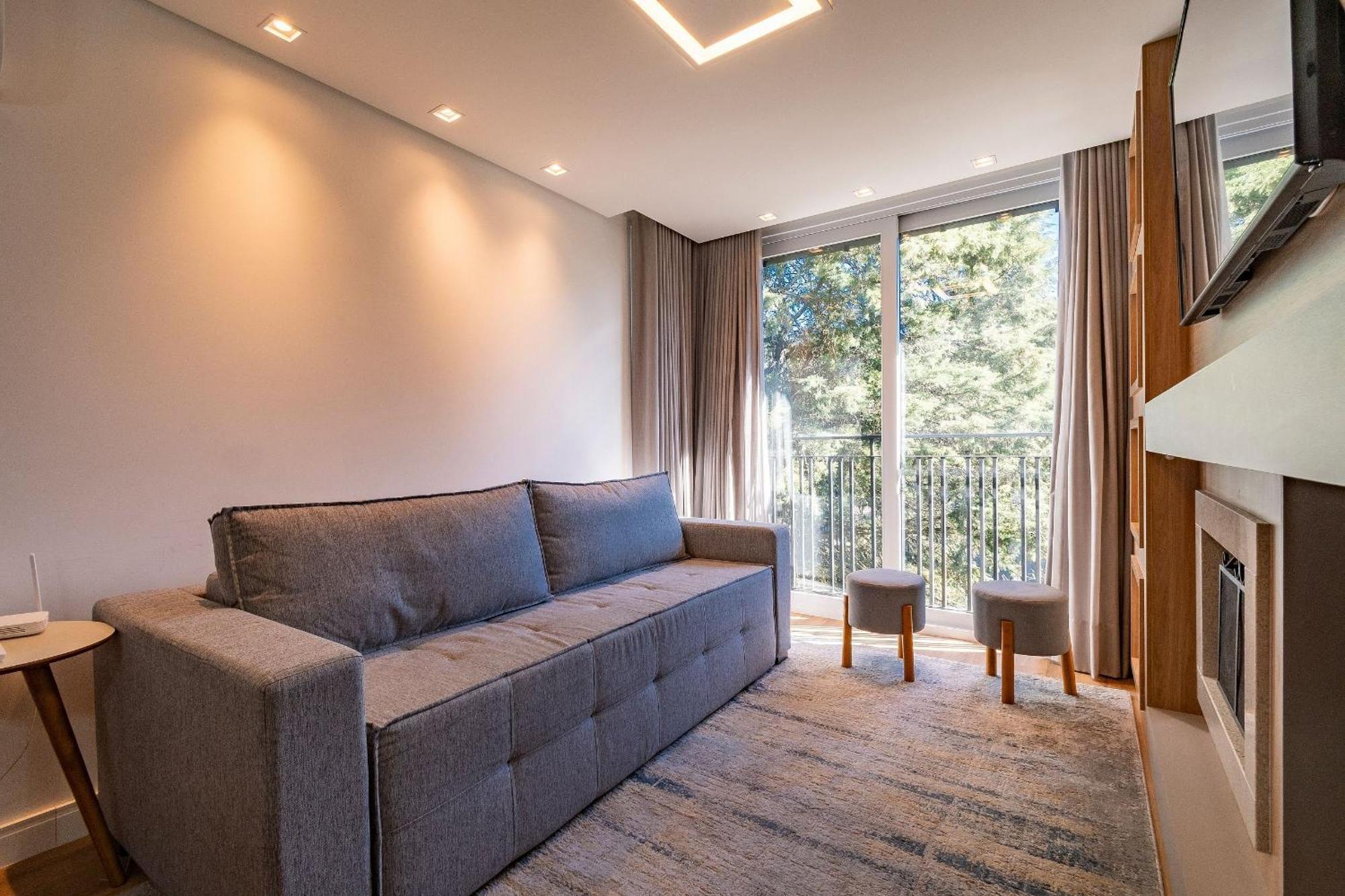 Rosa Apartamento Bav 101 Gramado Bagian luar foto